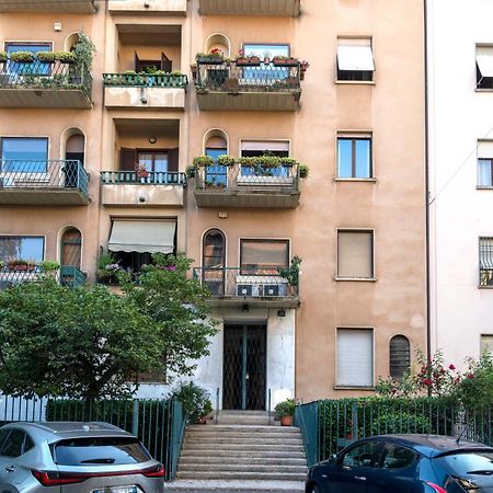 Dream Suites Milano Dateo Milão Exterior foto